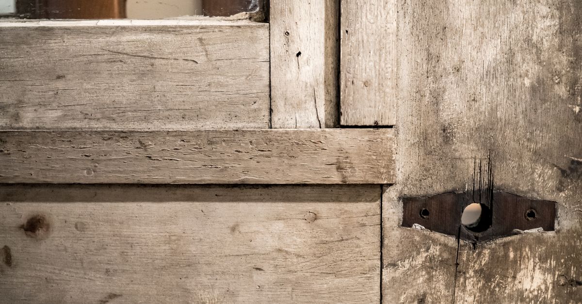 door security hardware — Georgetown Locksmiths