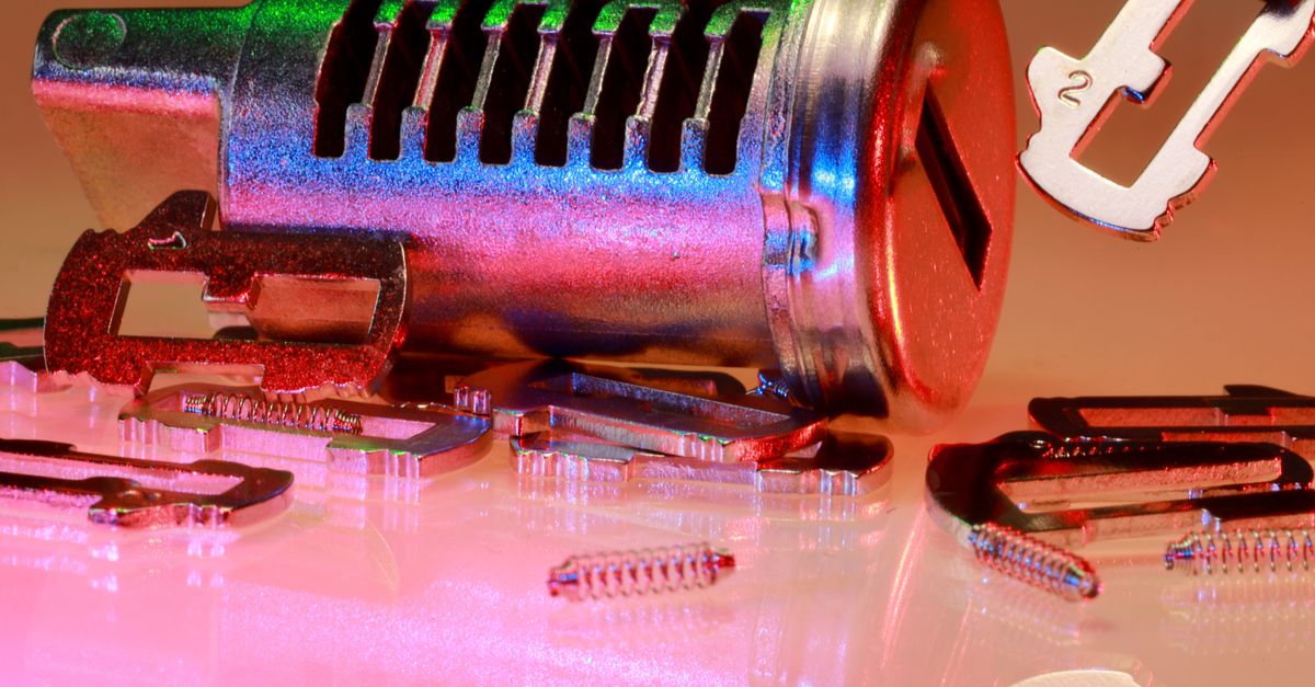 locksmith service technician — Georgetown Locksmiths