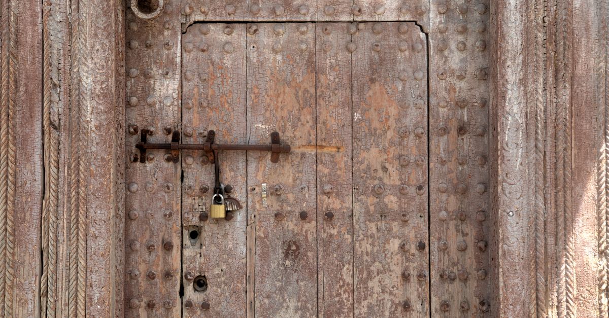 front door lock key — Georgetown Locksmiths